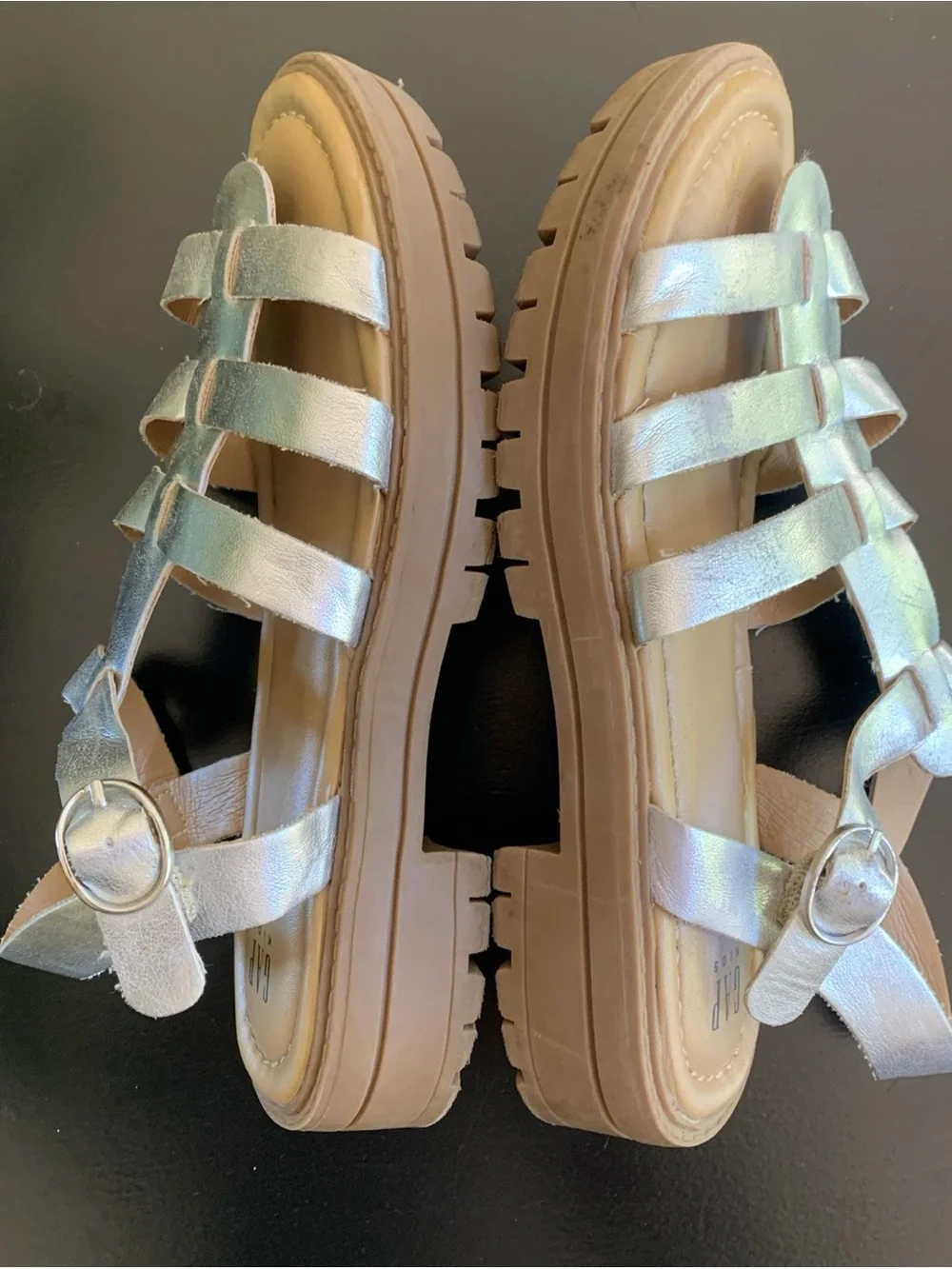 GAP Kids Sandals Girls Size 4 Silver Metallic Fisherman Chunky Sole Gladiator